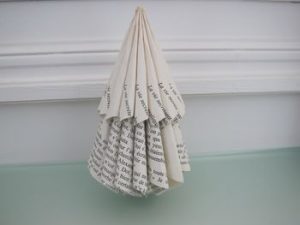 Livre objet sapin