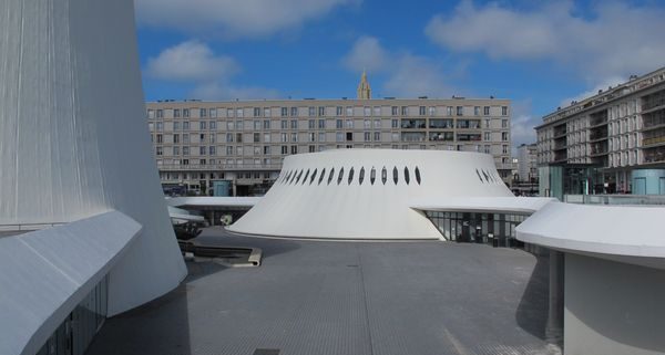 Bibliothèque Oscar Niemeyer, Le Havre